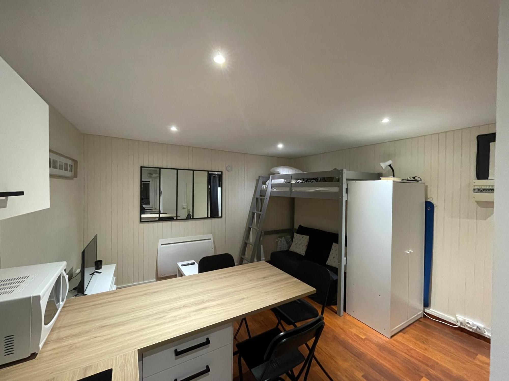 Charmant Studio En Plein Coeur De Chambéry Kültér fotó